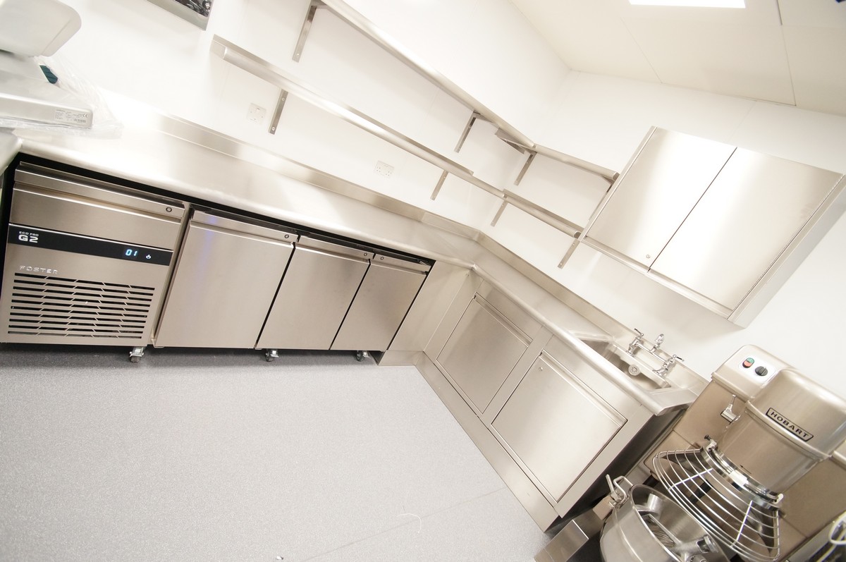 C&C Catering Equipment Meet the Standards of Commercial Kitchen